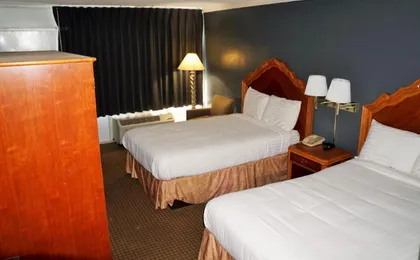 Hotel Elev8