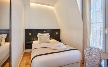 Hotel Eiffel Rive Gauche