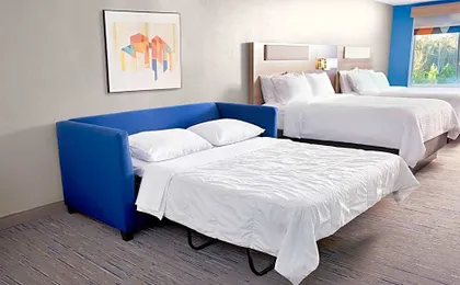 Holiday Inn Express & Suites DFW Airport Southwest - Euless