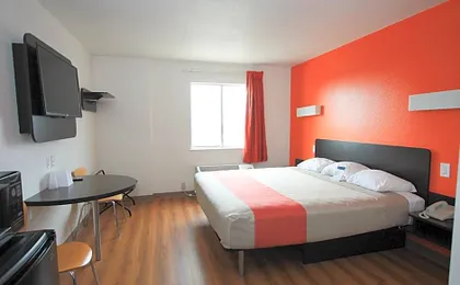 Motel 6-San Antonio, TX - Downtown - Alamo Dome