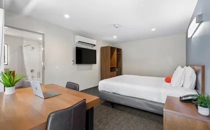 Good Nite Inn Calabasas