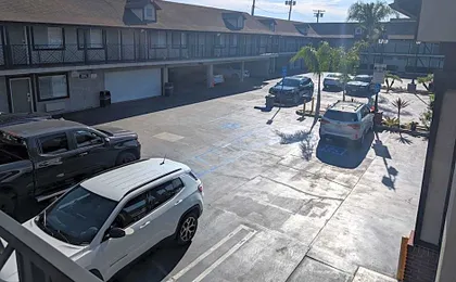 Cabana Inn & Suites