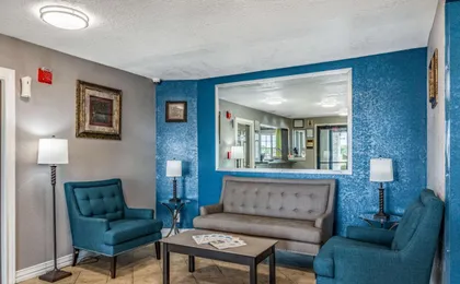 Quality Inn I-10 East Near At&T Center
