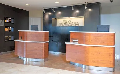 Courtyard by Marriott Milwaukee Airport