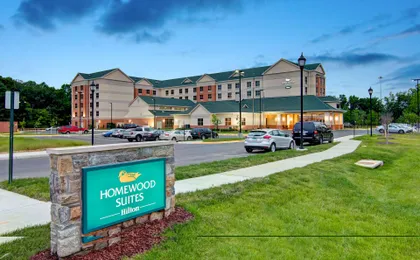 Homewood Suites By Hilton Woodbridge