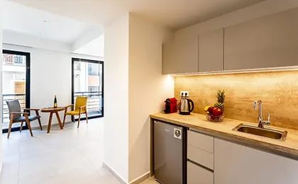 Grec Suites Dafni, Athens by GrecCollection