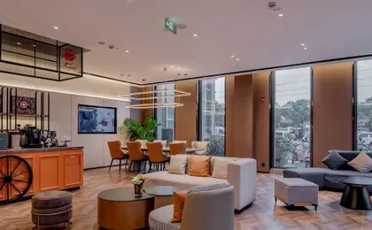 Homeinn Plus Hotel (Shanghai Songjiang Xinqiao)