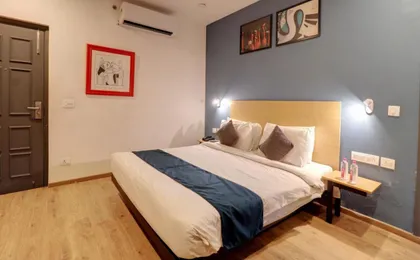 Hotel Mystic Falls