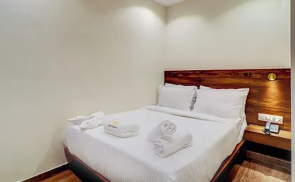 HOTEL AMAR RESIDENCY