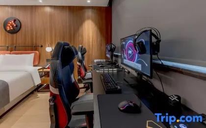 Yunik Esports Hotel (Hangzhou Linping Subway Station Branch)