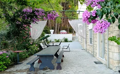 Mia Apartman