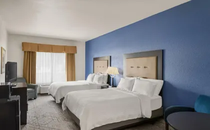 Holiday Inn Express & Suites New Buffalo, Mi