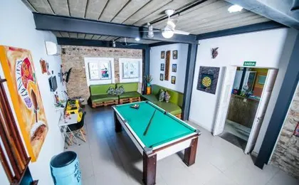 Gaia Confort Hostel (Adults only)