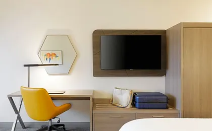 Holiday Inn Express & Suites Plainwell by IHG