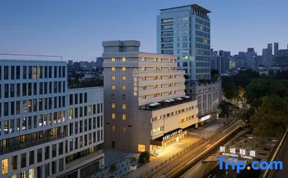 Hangzhou Hefang Street Jiefang Road Atour Hotel