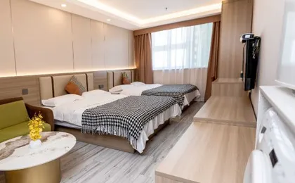 Xingke Apartment (Guangzhou Quzhuang Subway Station)