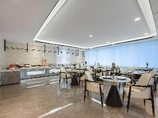 Country Inn & Suites by Radisson Chengdu Convention Center Zhonghe Metro Station