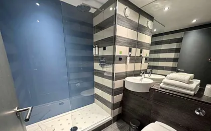 Village Hotel Edinburgh