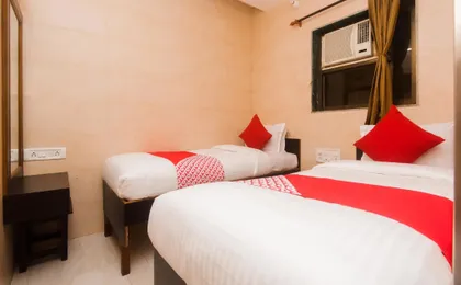 OYO 19590 Hotel Kamal