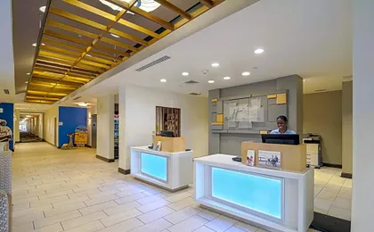 Holiday Inn Express Hotel & Suites Tampa-USF-Busch Gardens By IHG
