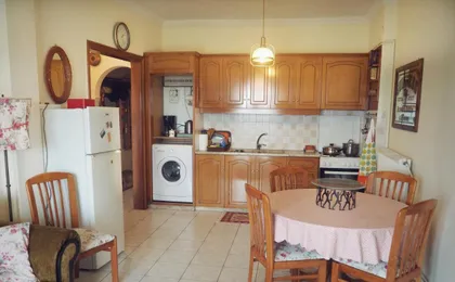 Sunny Apartment Near the Center
