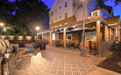 Sonesta Simply Suites Falls Church