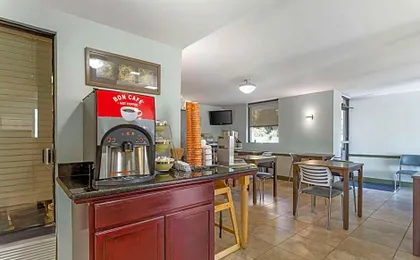 Quality Inn & Suites St Augustine Beach Area