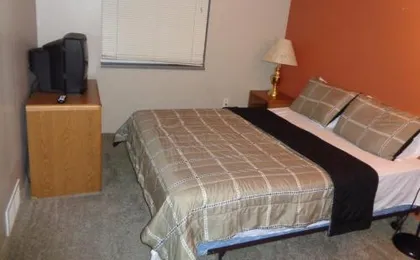 Riverview Suites Apartments on First Street
