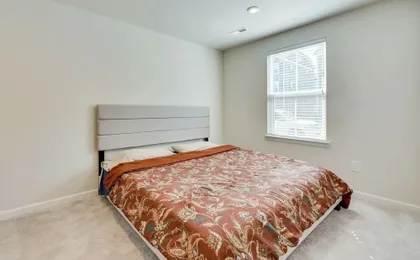 Room to Work + Relax! Spacious Unit Near Charlotte