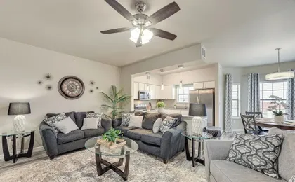 3 Mi to Hospitals Stylish Condo in San Antonio!