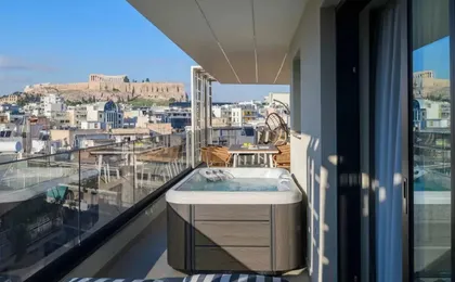 Thea Acropolis Suites & Apartments