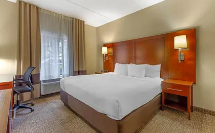 Comfort Suites Regency Park