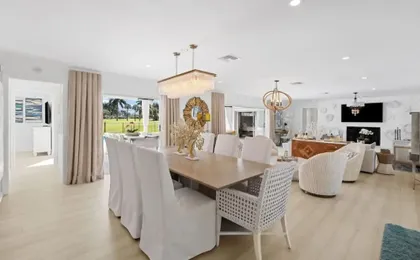 Luxury Beach House With Golf Course View