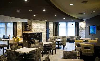 Holiday Inn Express and Suites Madison Central By IHG