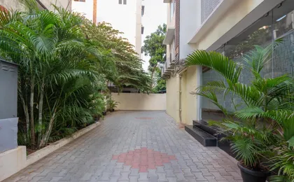 Treebo Premium Vapr Ashok Nagar
