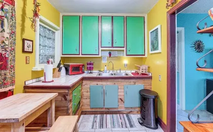 Near Tampa Attractions: Boho Bungalow on 20 Acres!