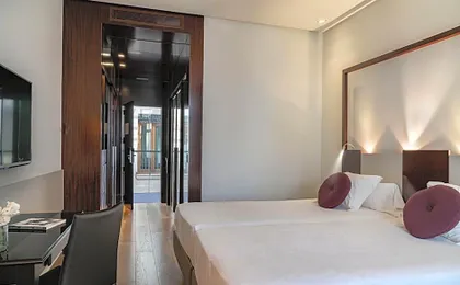 Vincci Palace