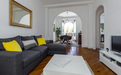 Beautiful Apartment by the Sea Front