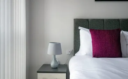 Modern Bright Apartment Near Centre