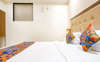 Fabhotel Amber Edition