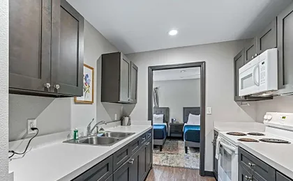 Baymont by Wyndham Ocala Suites