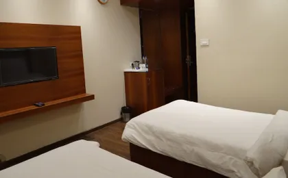 Hotel Tridev
