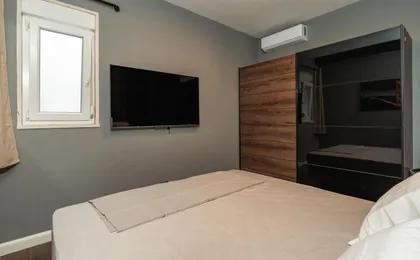 Maza Apartment