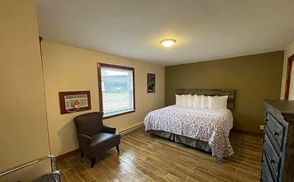 Estes Mountain Inn