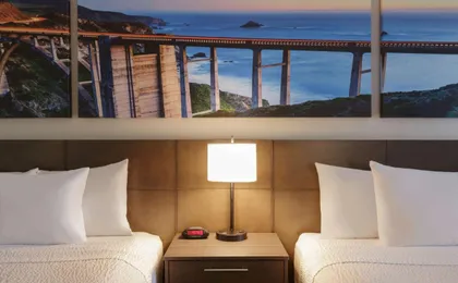 Days Inn & Suites by Wyndham Anaheim at Disneyland Park
