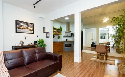 Flat for Two in Ipanema, 1 Minute From the Beach | Vsc3 Z1