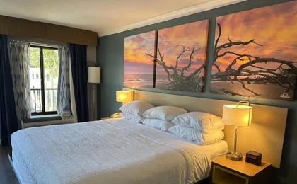 Days Inn by Wyndham Pensacola - Historic Downtown