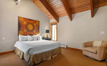 Family-friendly Ski Escape With Hot Tub 4 Bedroom Condo