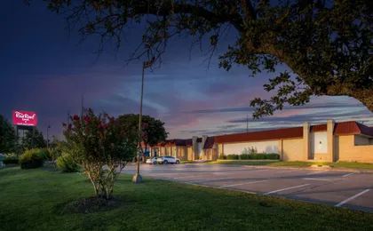 Red Roof Inn & Conference Center Mckinney