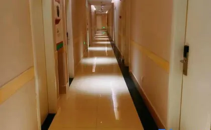 100 Inn (Kangqiao)
